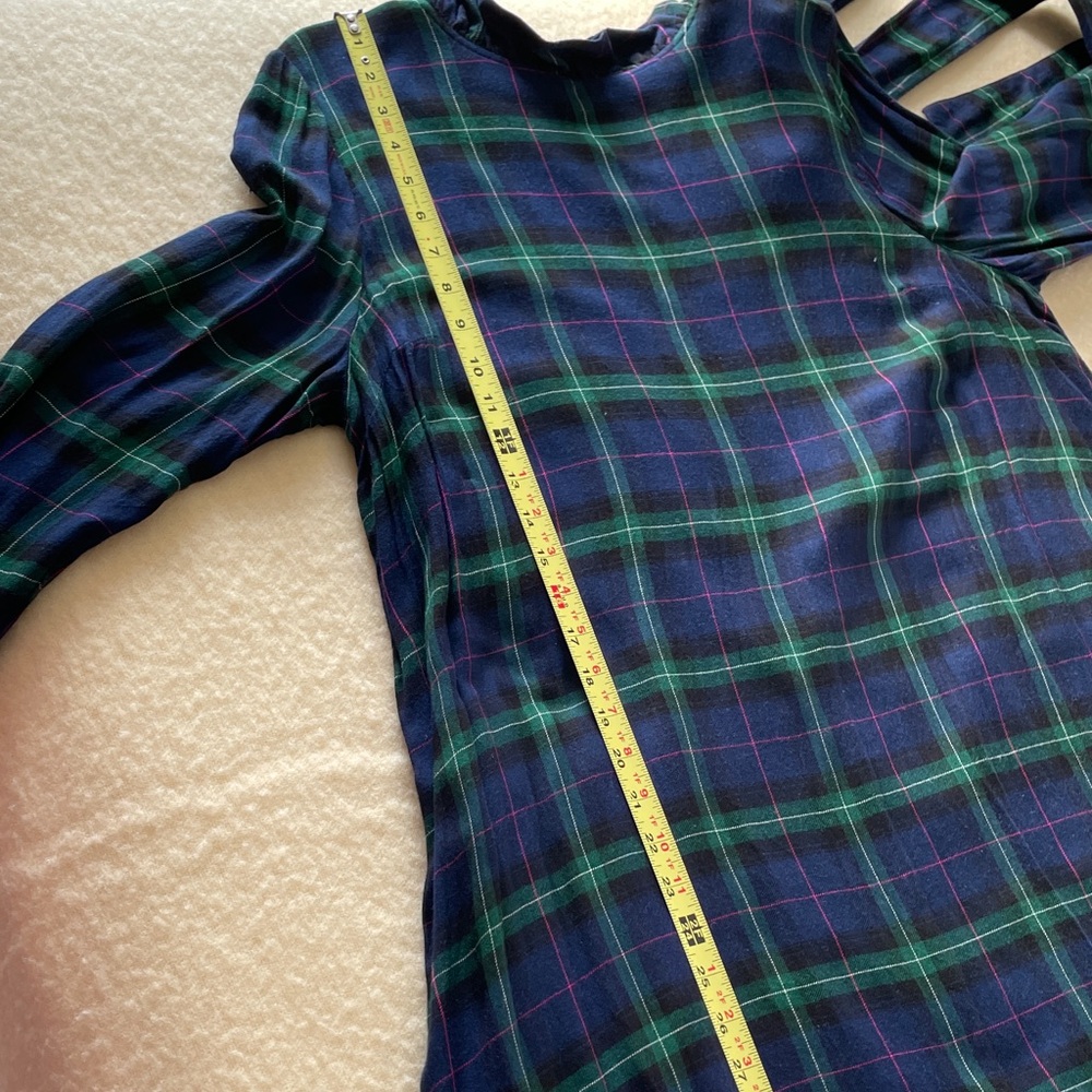 Cute Dress by Crown And Ivy - Picture 10 of 16